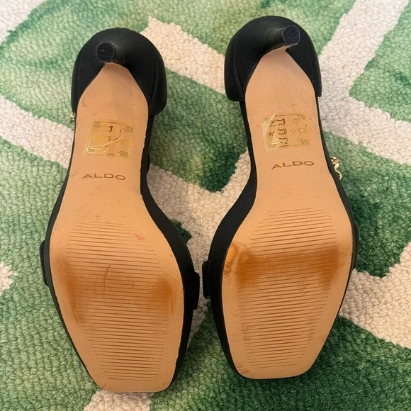 NWOT Aldo Scarlett Chain Stiletto heels. Size 8.5 - Picture 8 of 14